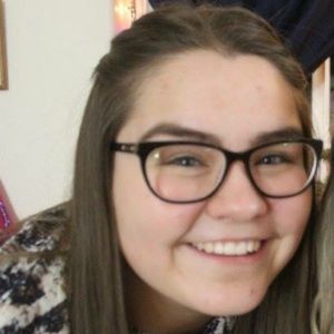Meet your Posher, Corissa